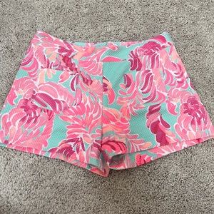 Lilly Pulitzer shorts size 2
